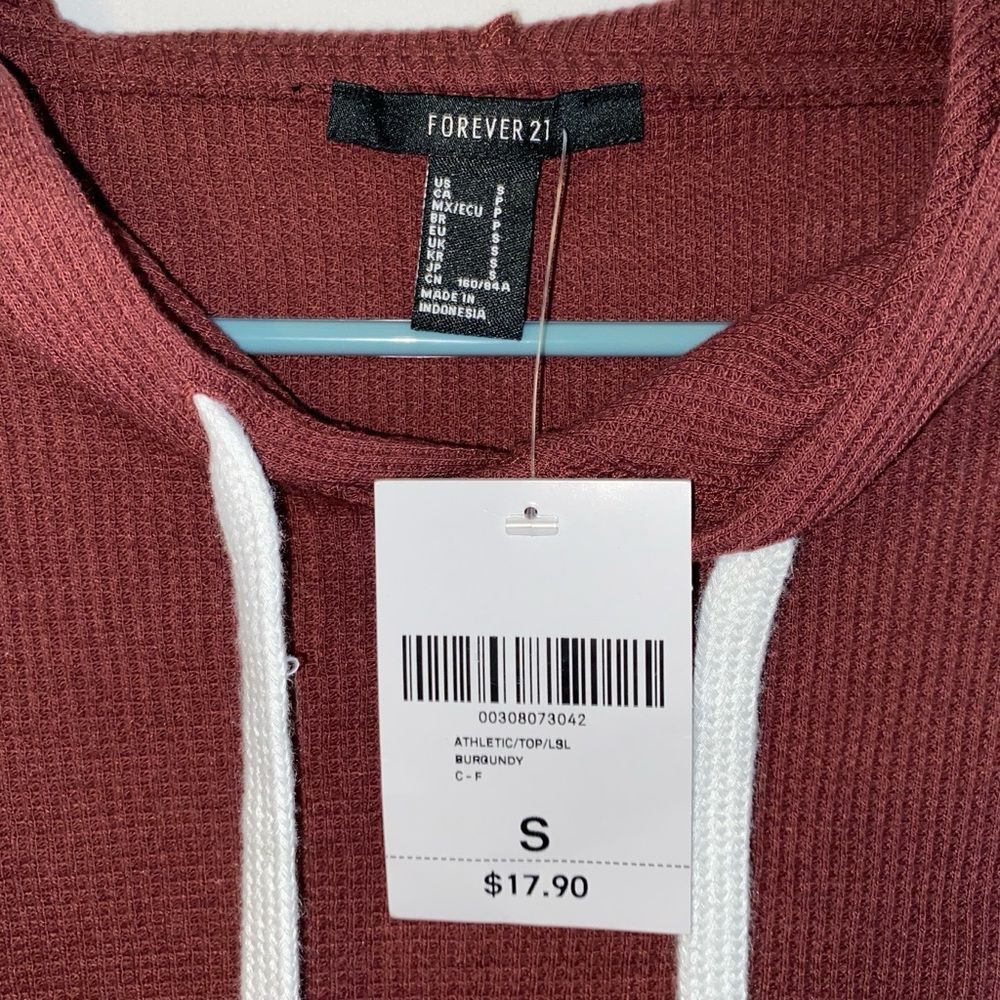 Forever 21 Pullover Cropped Hoodie Top - Picture 3 of 3